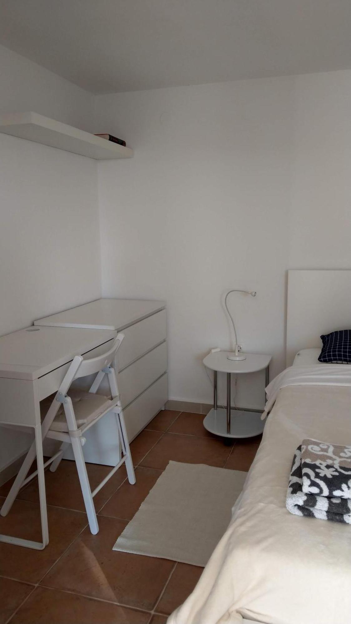 Cozy Jelsa Apartment In The Shade Of The Pines. Exterior foto